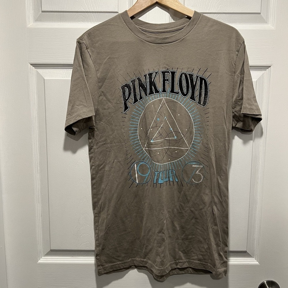PINK FLOYD T-Shirt 1973‎ Tour Men's Sz S Band Logo Soft Steeple Gray S/S